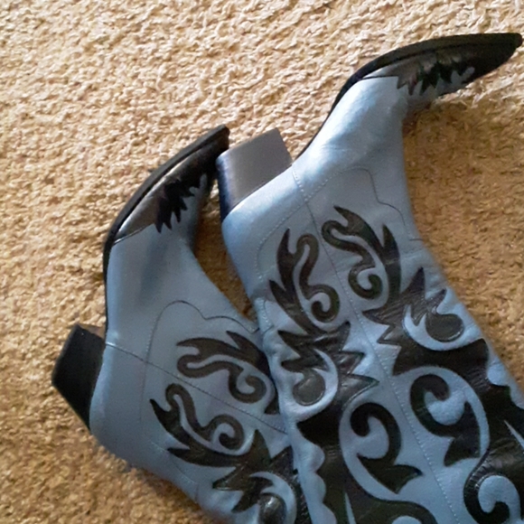 More pic... - Picture 3 of 8